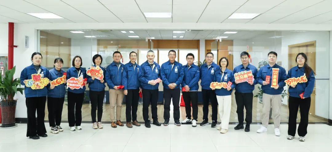 新年新氣象，萬事開門紅，我們開工啦！